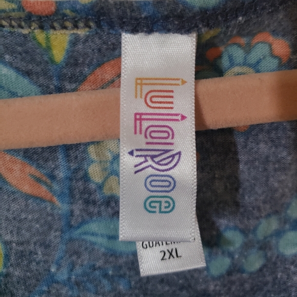 Lularoe shirt bundle - Picture 2 of 4
